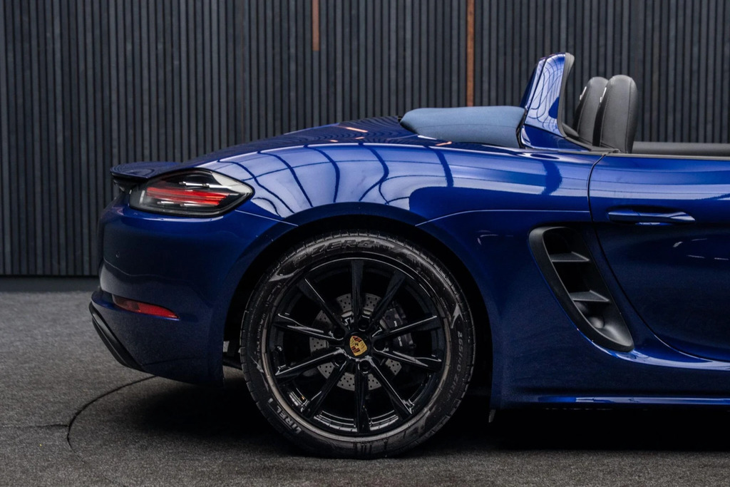 Porsche 718 Boxster 2.5T Gts Pdk Euro 6 Ss Red #20