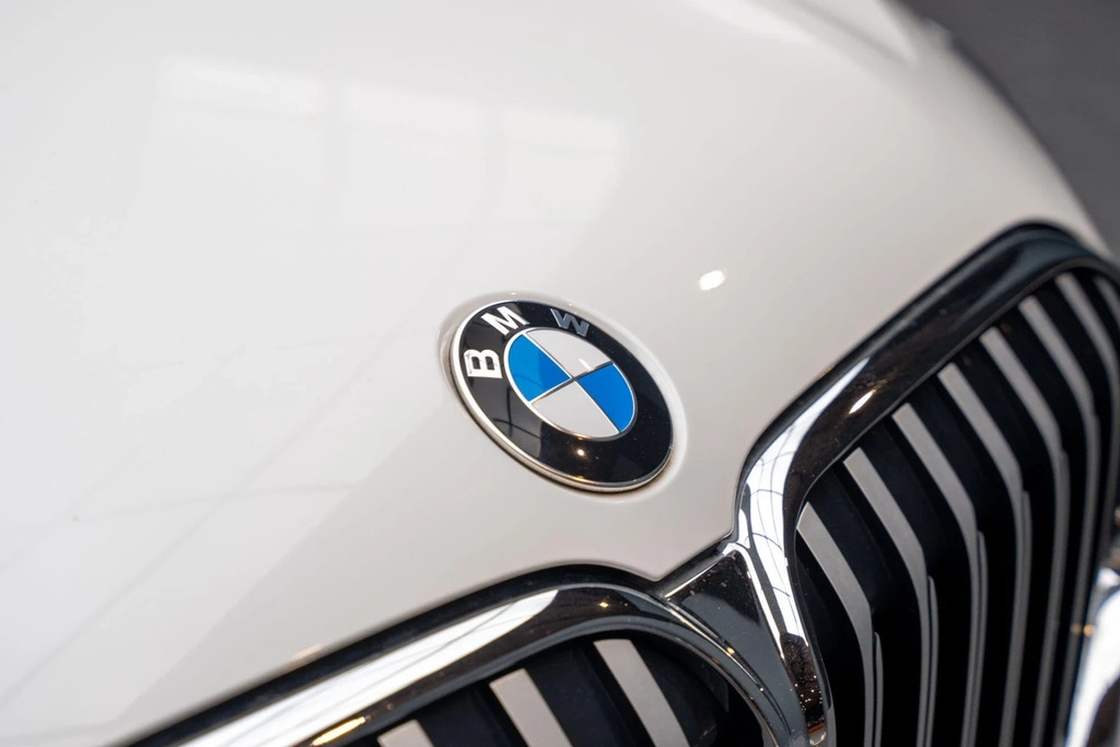 BMW 7 Series 730D Xdrive M Sport Red #18