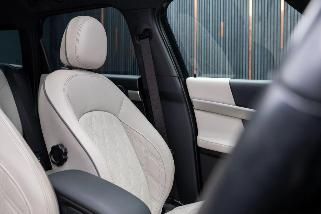 Mini Countryman Countryman John Cooper Works Silver #17