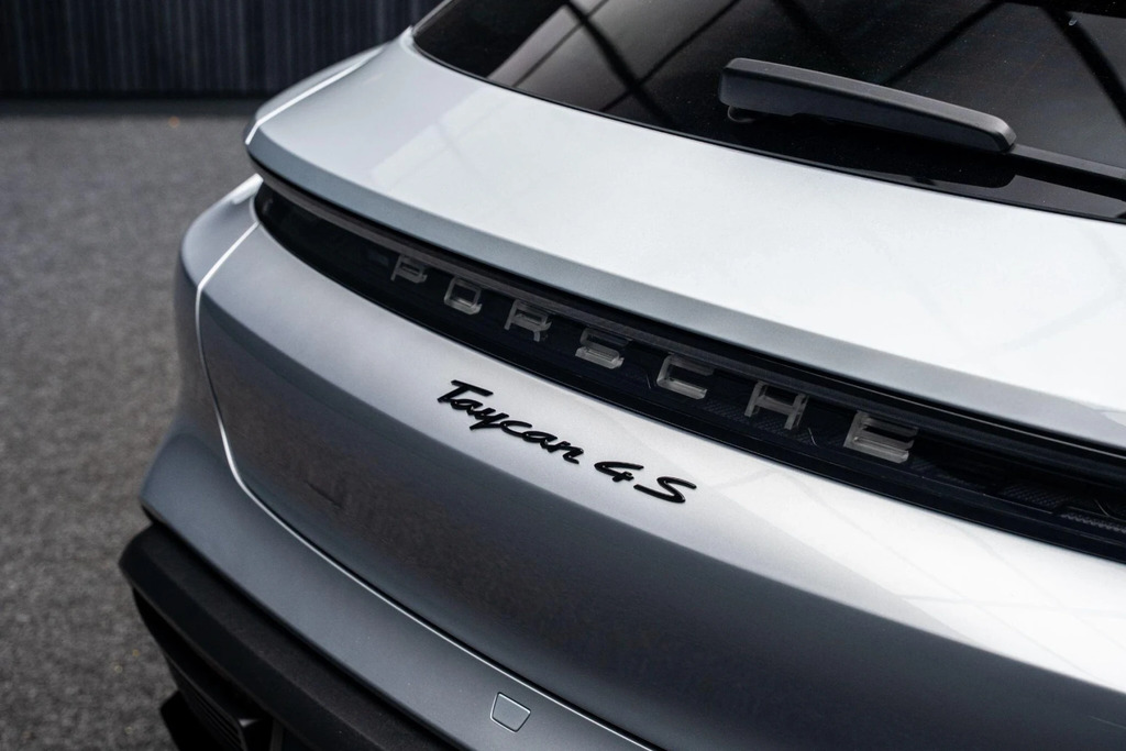 Porsche Taycan 340Kw 4S 105Kwh 5 Seat Grey #30