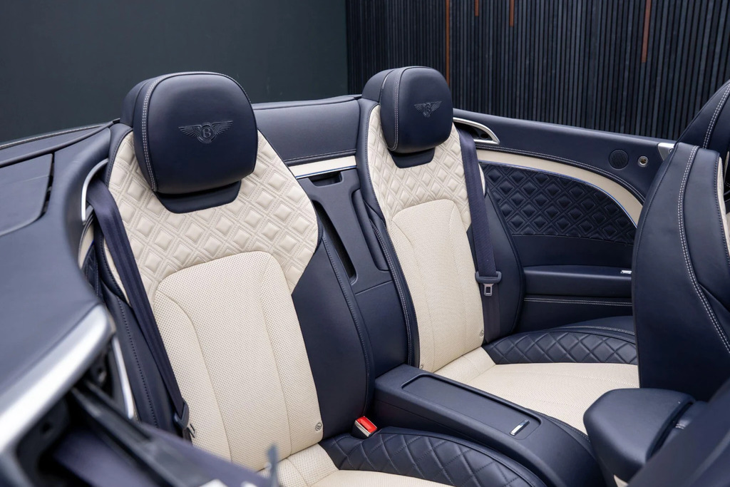Bentley Continental Gt 6.0 W12 Gtc Speed Convertible 4Wd Black #44