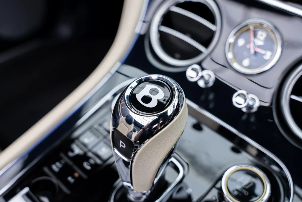 Bentley Continental Gt 6.0 W12 Gtc Speed Convertible 4Wd Black #24