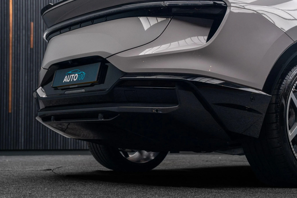 Lotus Eletre 675Kw R 112Kwh 2023 Black #16