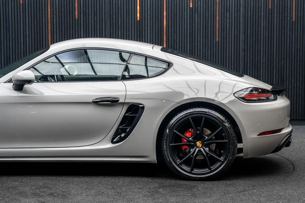 Porsche 718 Cayman 2.5T Gts Pdk Euro 6 Ss Black #17