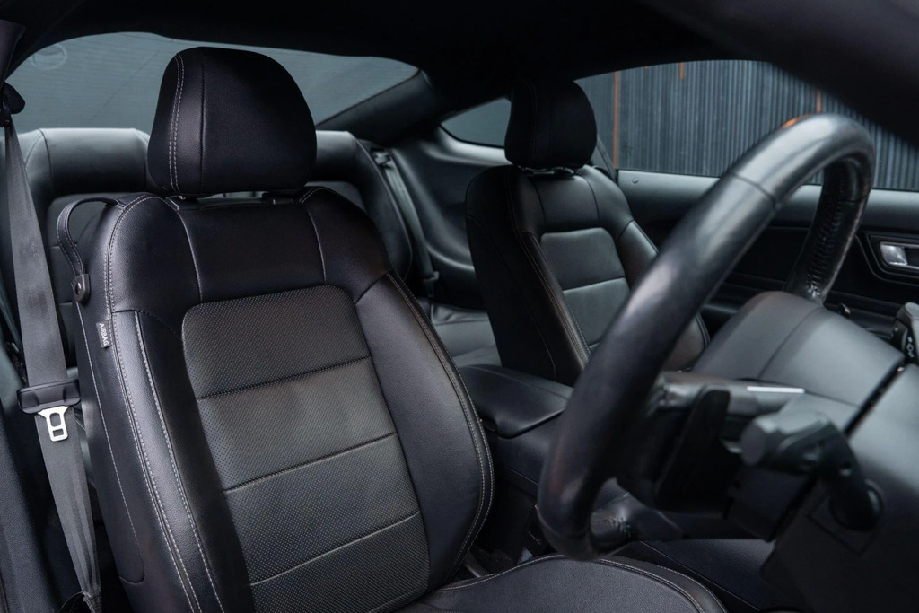 Ford Mustang 5.0 V8 Bullitt With Premium Recaro Leather Sea Green #22