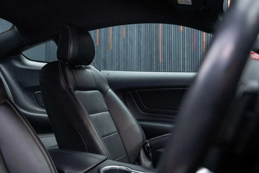 Ford Mustang 5.0 V8 Bullitt With Premium Recaro Leather Sea Green #23