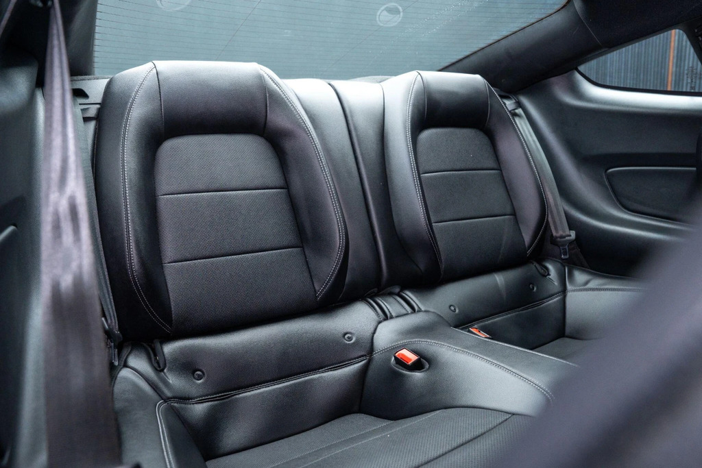 Ford Mustang 5.0 V8 Bullitt With Premium Recaro Leather Sea Green #24
