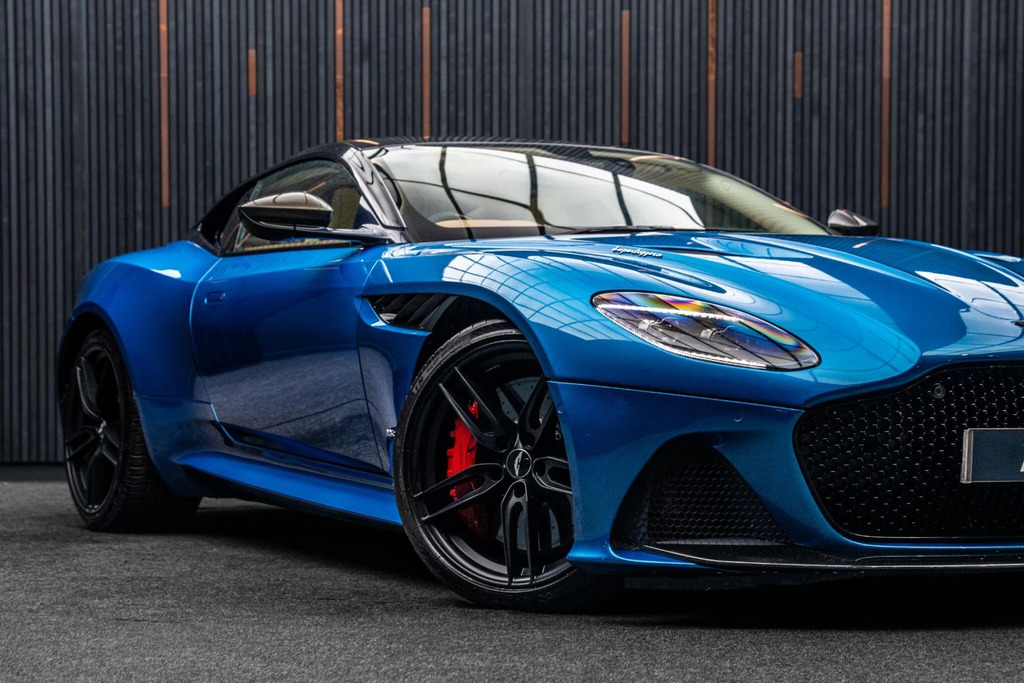 Aston Martin DBS 5.2 V12 Biturbo Superleggera Volante Euro 6 Red #14
