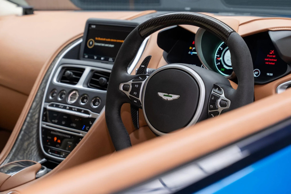 Aston Martin DBS 5.2 V12 Biturbo Superleggera Volante Euro 6 Red #29