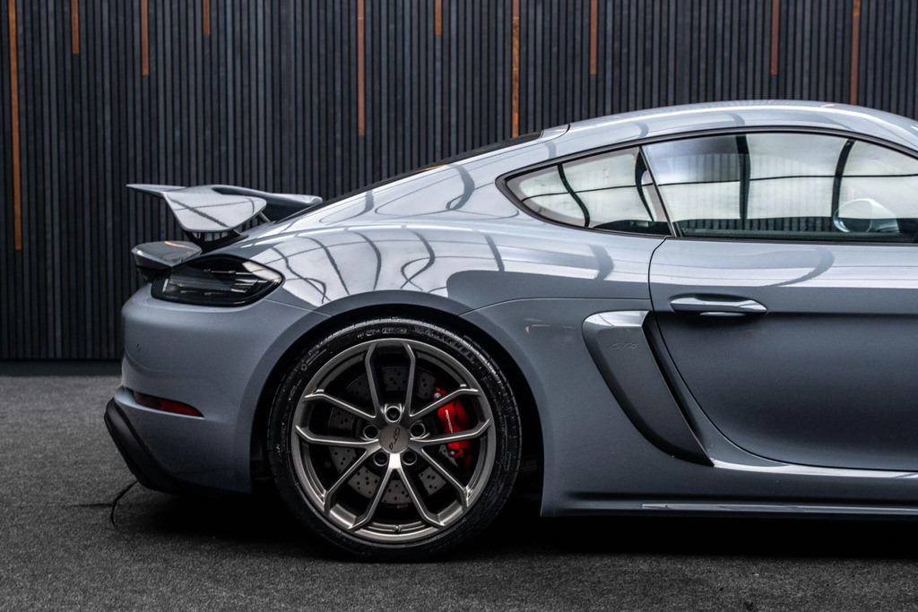 Porsche 718 Cayman 4.0 Gts Pdk Euro 6 2-Door Green #18