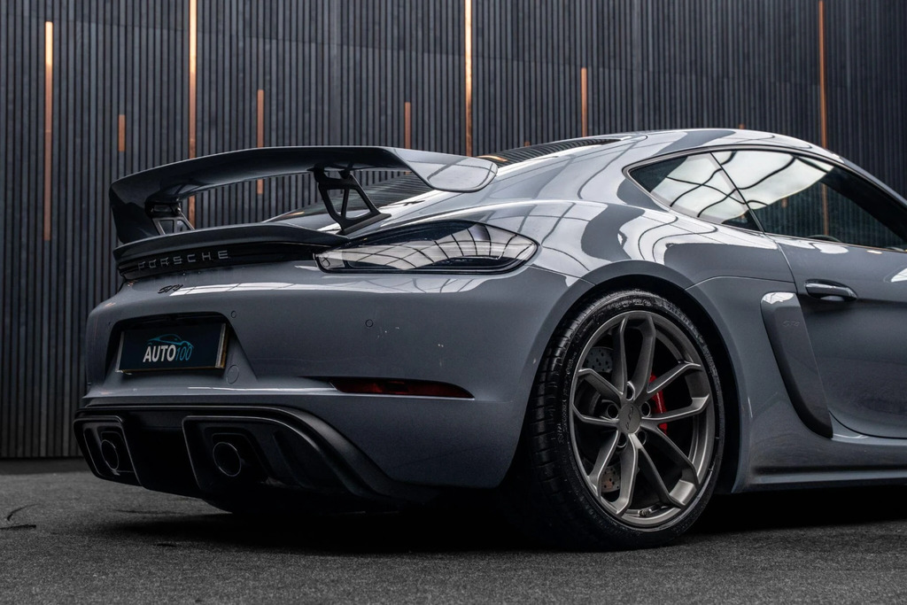 Porsche 718 Cayman 4.0 Gts Pdk Euro 6 2-Door Green #19