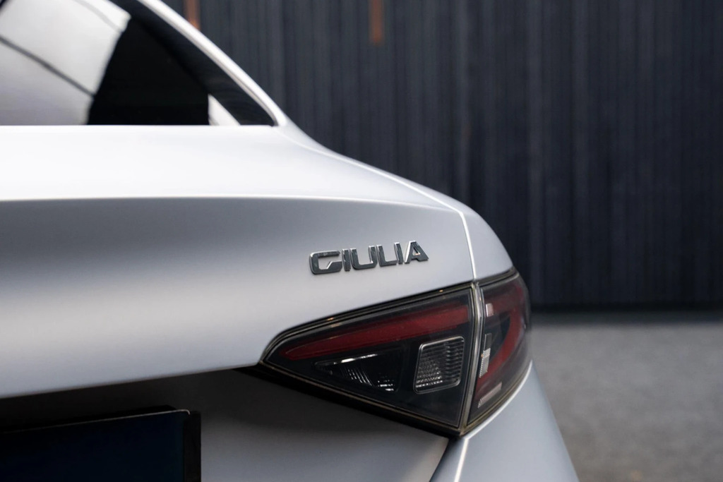 Alfa Romeo Giulia 2.9 V6 Bi-turbo Quadrifoglio Euro 6 Ss Black #24
