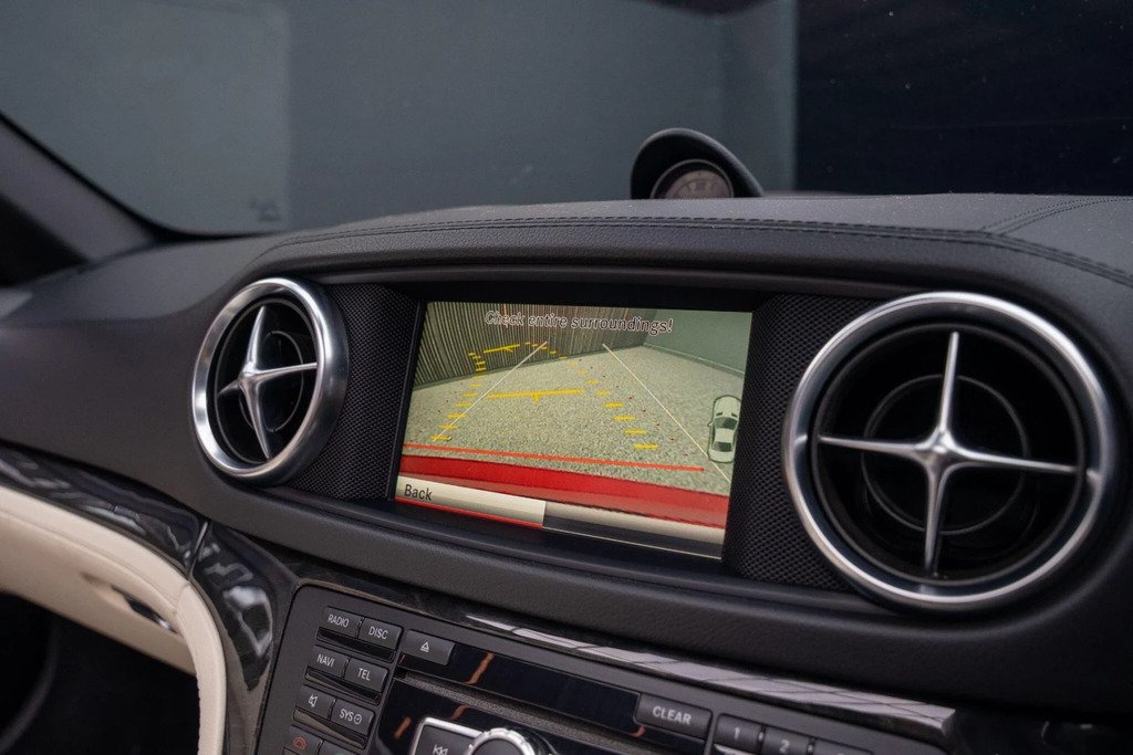 Mercedes-Benz SL Class 4.7 Amg Sport Roadster White #11