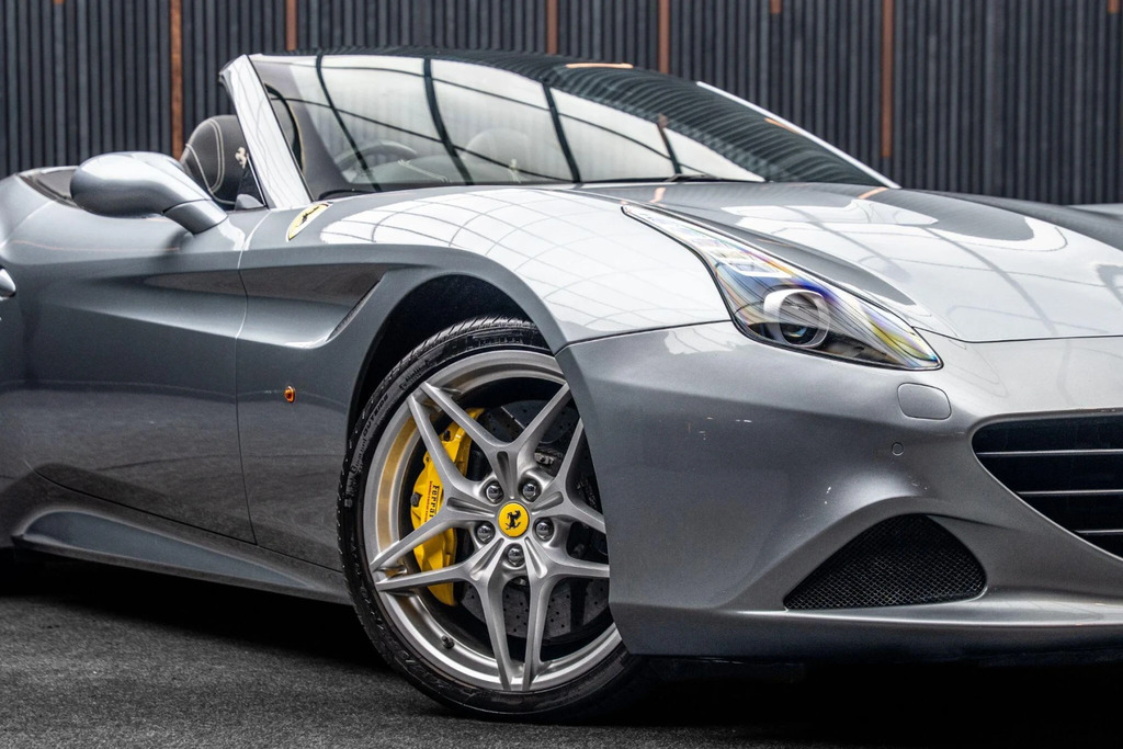 Ferrari California California Tdd Hele Red #20