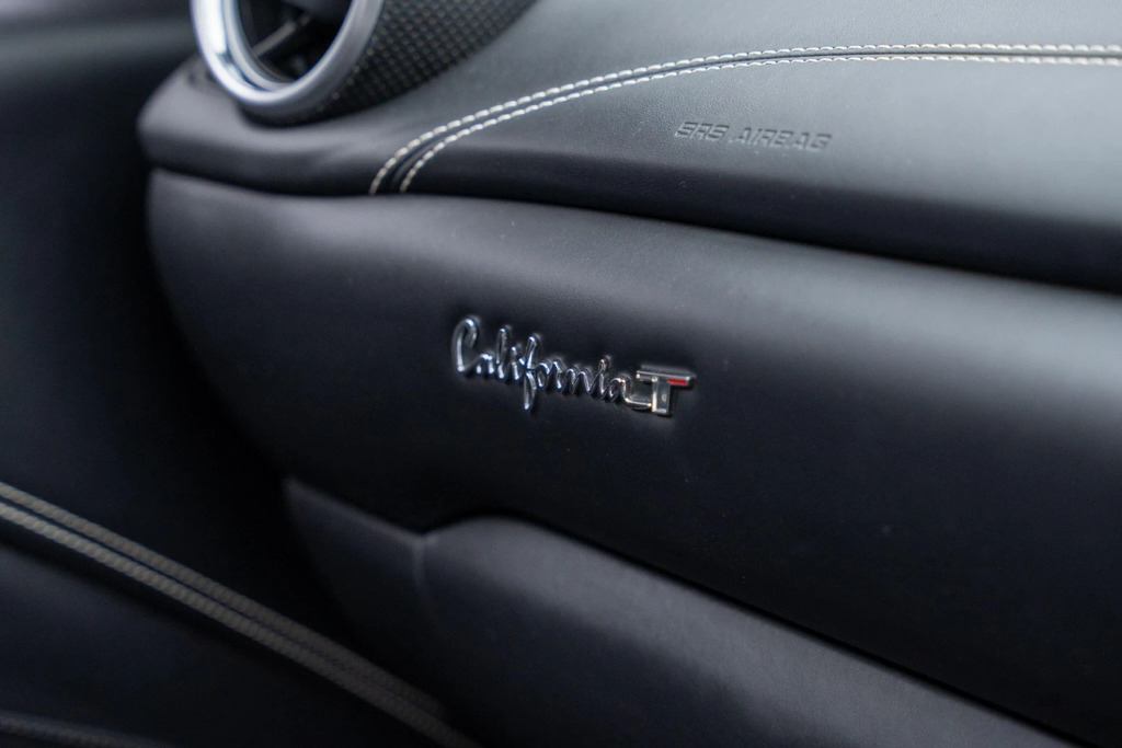 Ferrari California California Tdd Hele Red #32