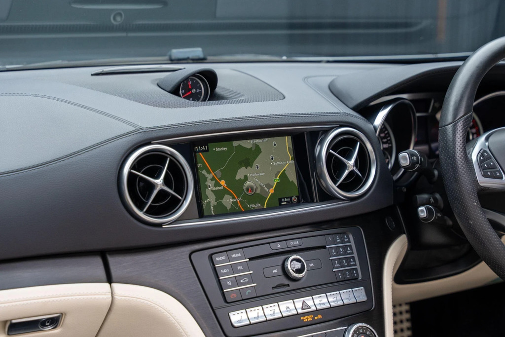 Mercedes-Benz SL Class 4.7 Sl500 V8 Amg Line Premium G-tronic Euro 6 Black #41