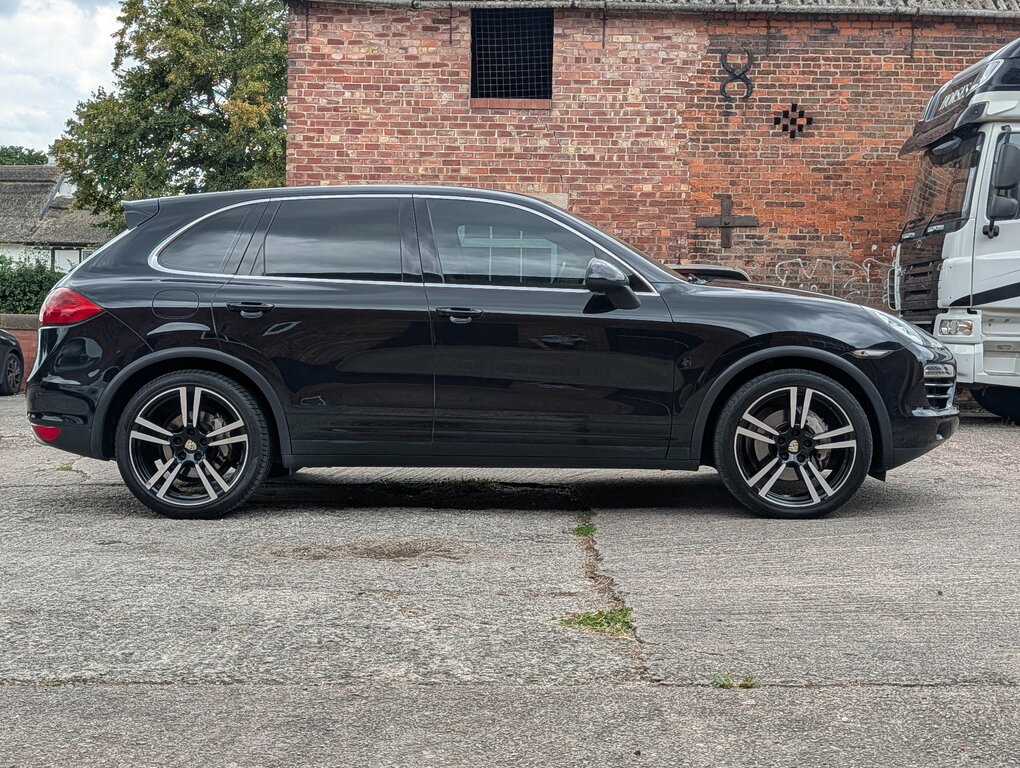 Porsche Cayenne 3.0 Td V6 Suv Tiptronic 4Wd Euro 5 Ss Black #2