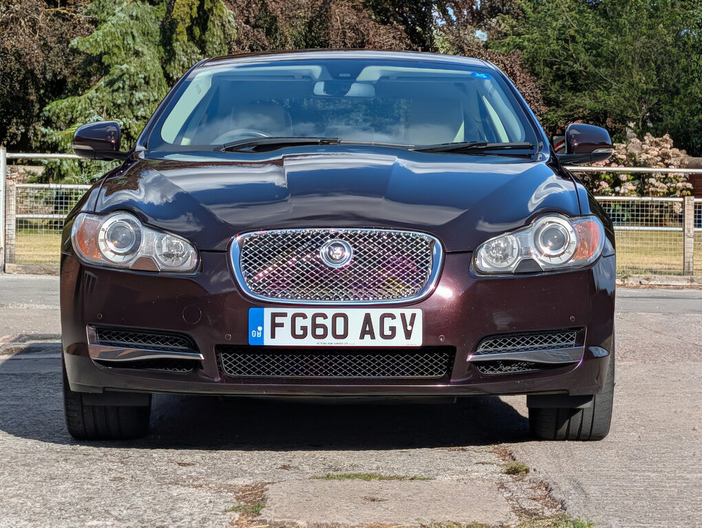 Jaguar XF 3.0D V6 Premium Luxury Saloon Euro Red #4