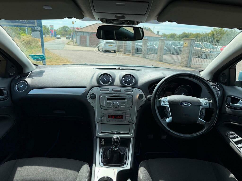 Ford Mondeo Estate 2.0 Tdci Zetec 200958 Silver #10
