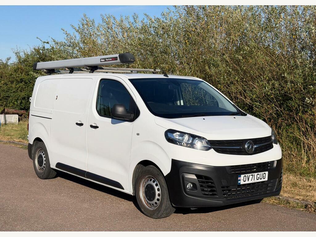 Vauxhall Vivaro 1.5 Turbo D 2700 Dynamic L1 H1 Euro 6 S S White