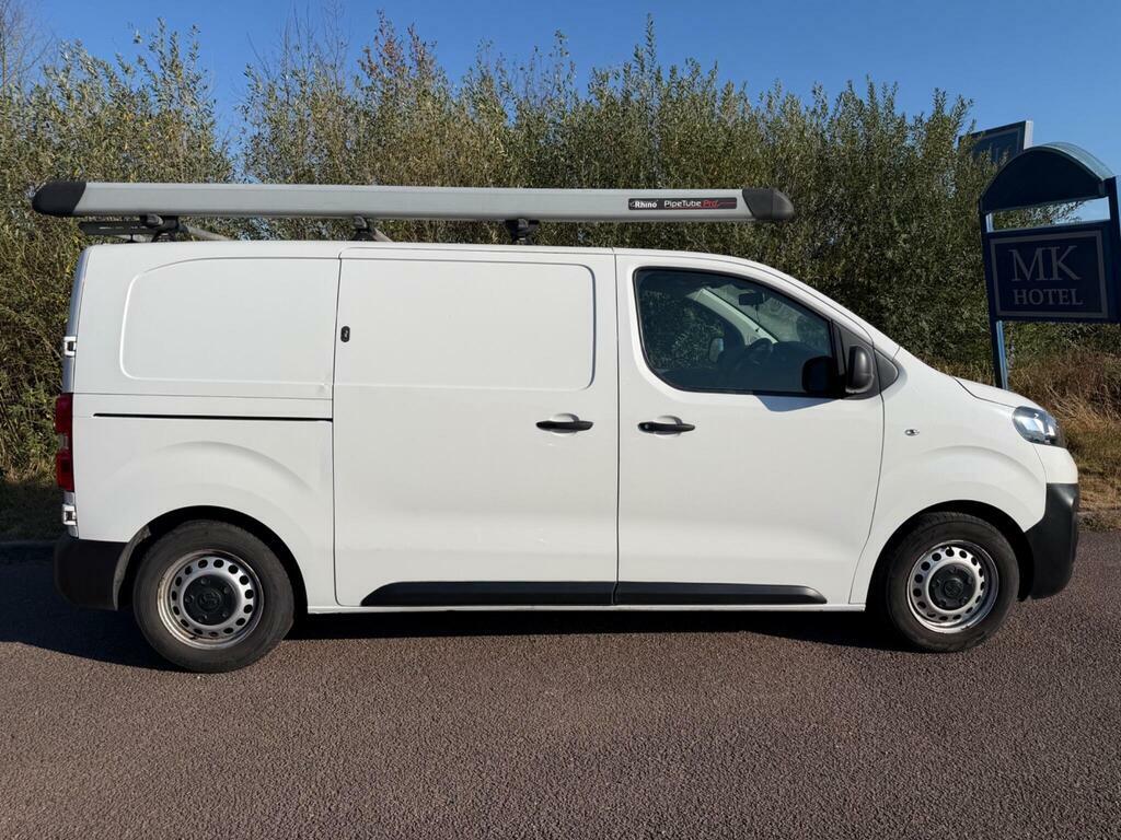Vauxhall Vivaro 50Kwh Combi Mpv Lwb 9 Seat, 7.4 #8