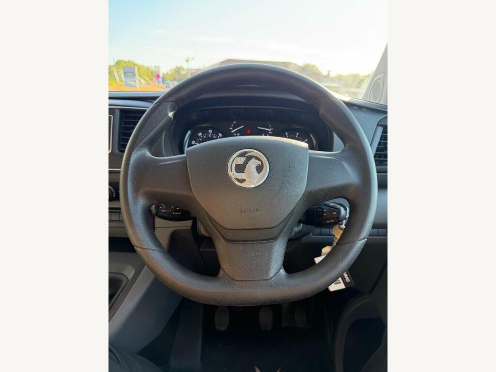 Vauxhall Vivaro 50Kwh Combi Mpv Lwb 9 Seat, 7.4 #12