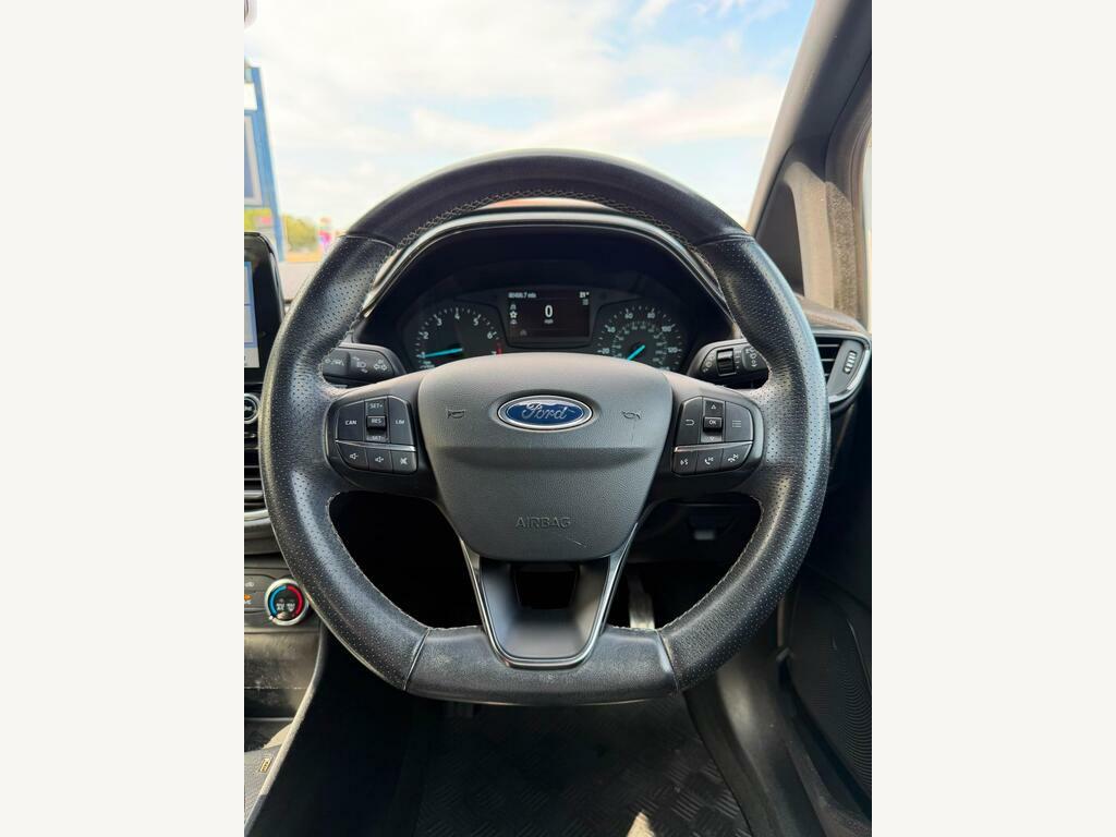 Ford Fiesta Ford Fiesta 1.0 Fiesta Zetec T Silver #14