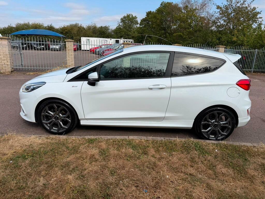 Ford Fiesta 1.0T Ecoboost St-line Euro 6 S S White #5