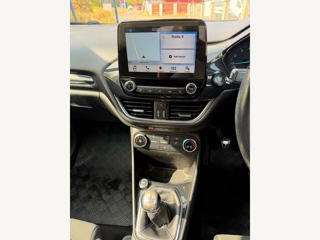 Ford Fiesta Ford Fiesta 1.0 Fiesta Zetec T Silver #12