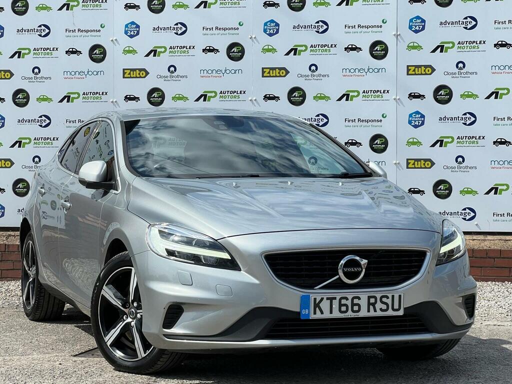 Volvo V40 Hatchback 2.0 D3 R-design Nav Plus Euro 6 Ss Silver