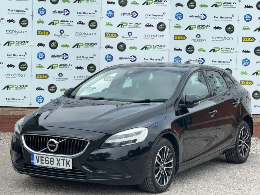 Volvo V40 2.0 D2 Momentum Nav Plus Euro 6 Ss Black #5