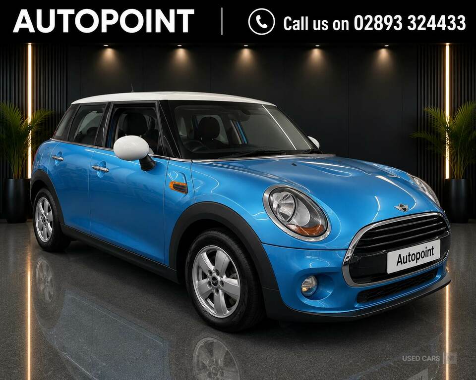 Mini Hatch 1.5 Cooper Blue