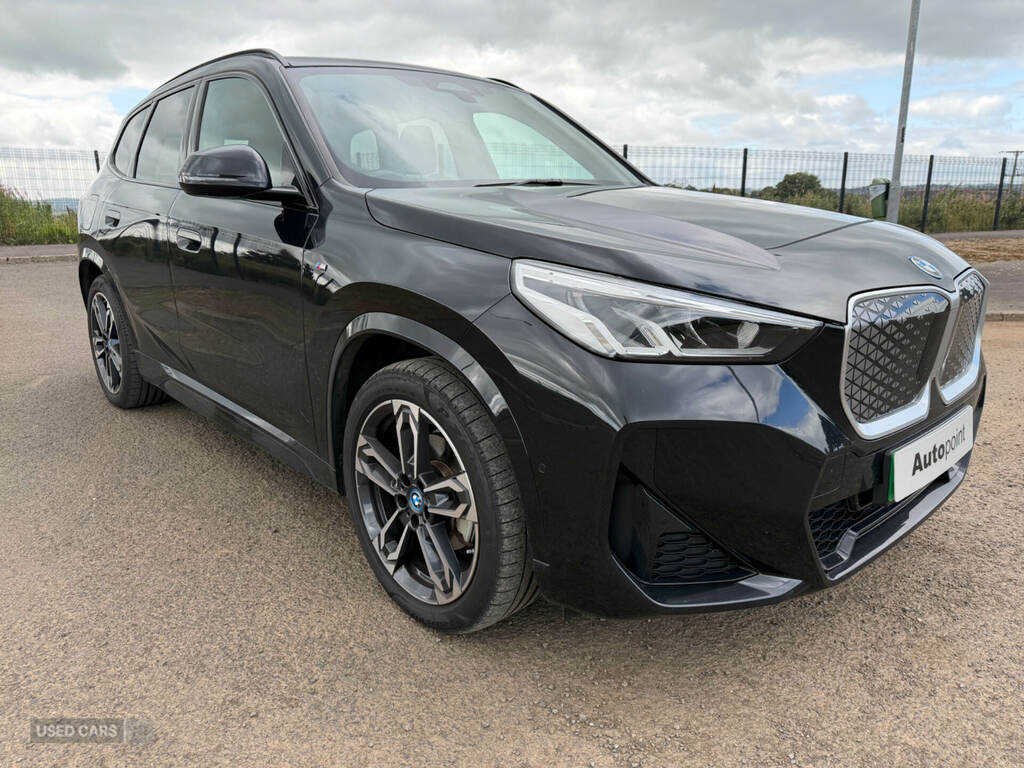 BMW iX1 150Kw Edrive20 M Sport 65Kwh AH56RGR Black #4