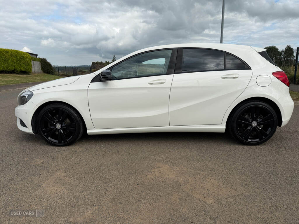 Mercedes-Benz A Class A200 2.1 Cdi Sport White #5