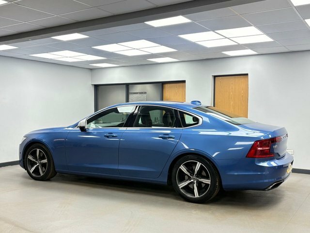 Volvo S90 2.0 D5 Powerpulse R-design Saloon Blue #5