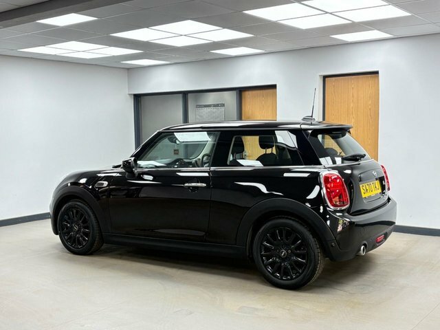 Mini Hatch 1.5 Cooper Classic Hatchback Eur SA70TKJ Black #5