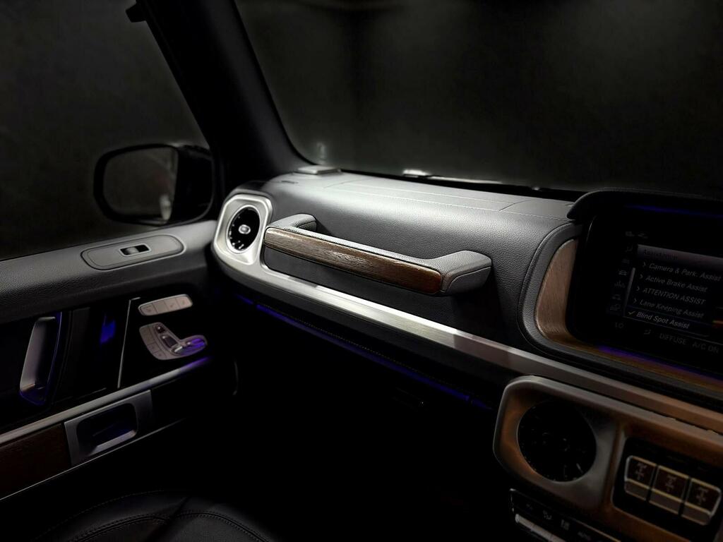 Mercedes-Benz G Class 4.0 Amg G 63 Black #71