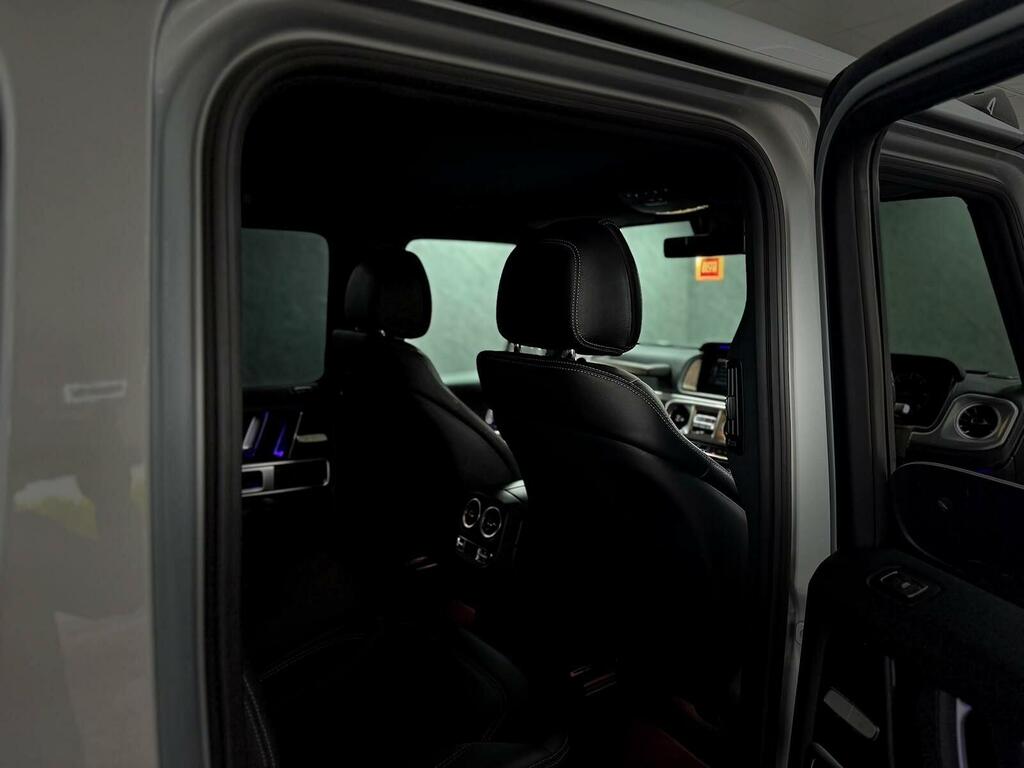 Mercedes-Benz G Class 4.0 Amg G 63 Black #77