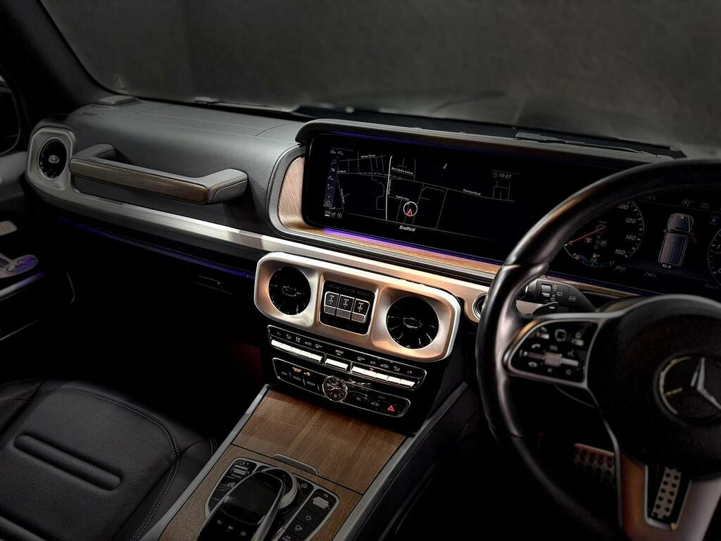 Mercedes-Benz G Class 4.0 Amg G 63 Black #60