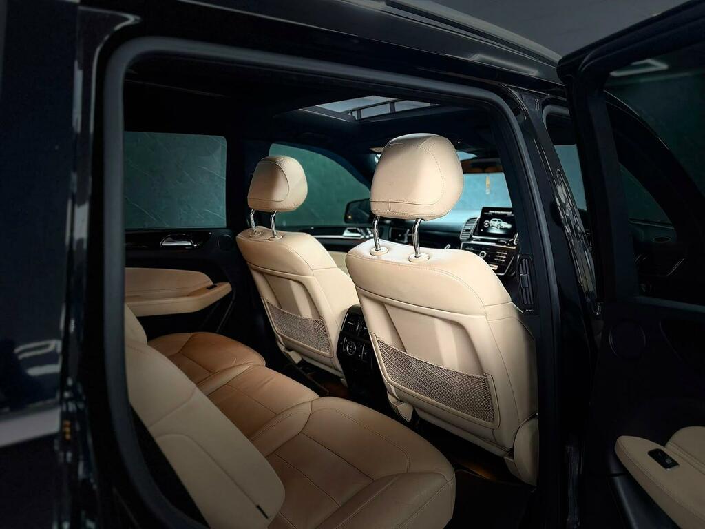 Mercedes-Benz GLS Class Gls 350D 4Matic Designo Line 9G-tronic Black #45