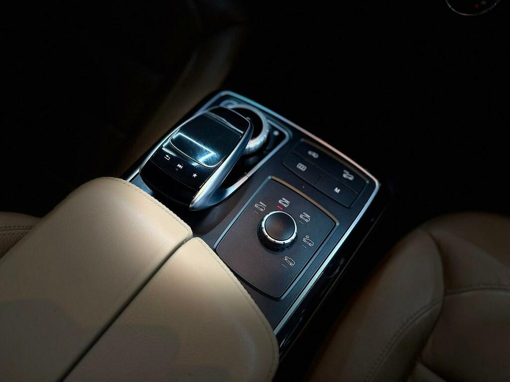 Mercedes-Benz GLS Class Gls 350D 4Matic Designo Line 9G-tronic Black #39