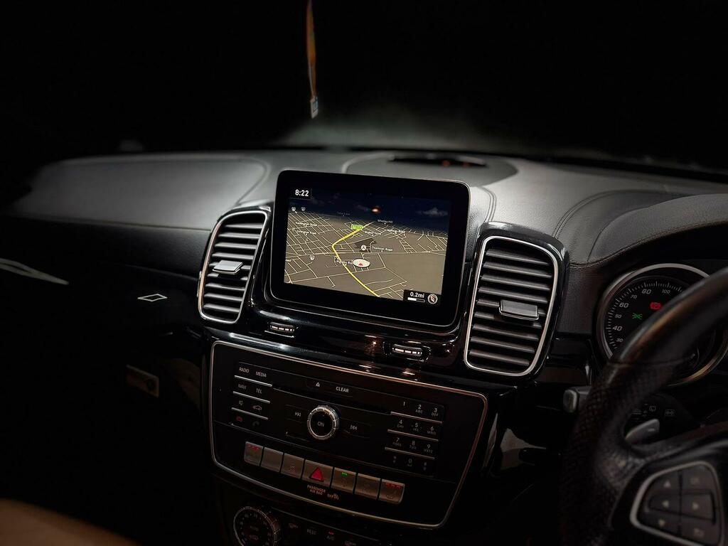 Mercedes-Benz GLS Class Gls 350D 4Matic Designo Line 9G-tronic Black #34