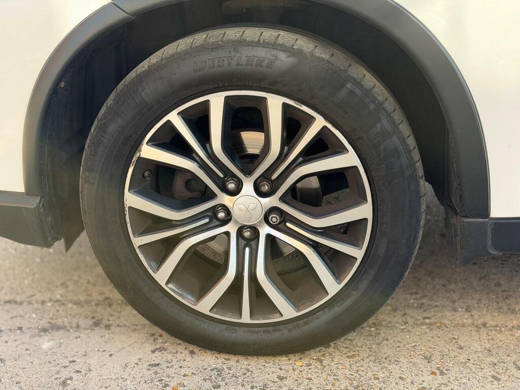 Mitsubishi Outlander 2.0H 12Kwh Gx4h White #54