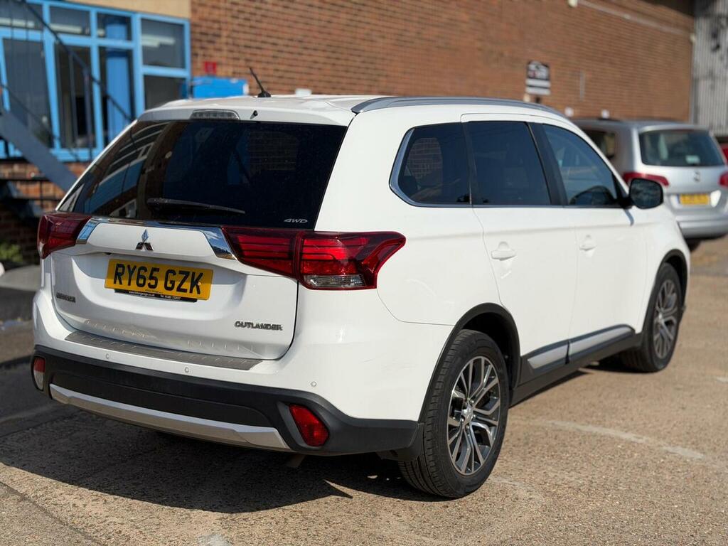 Mitsubishi Outlander 2.0H 12Kwh Gx4h White #8