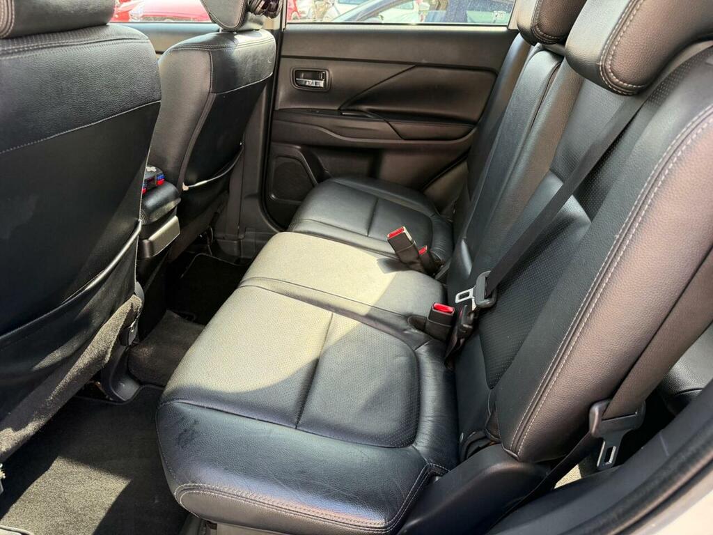 Mitsubishi Outlander 2.0H 12Kwh Gx4h White #36
