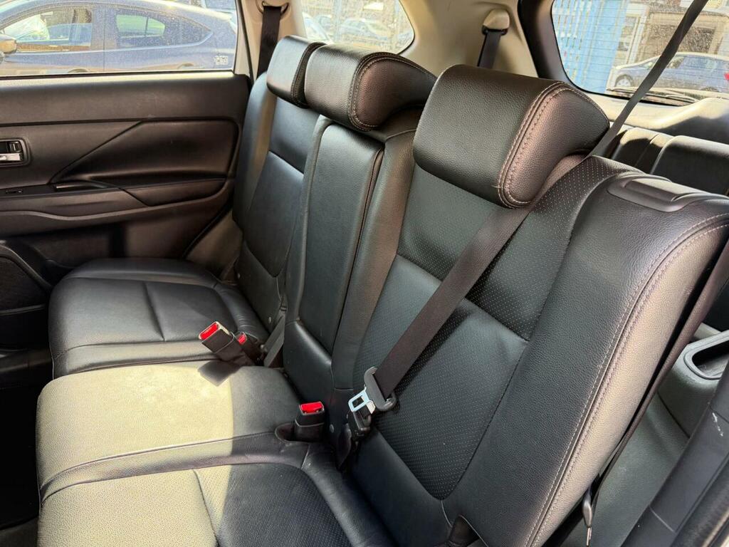 Mitsubishi Outlander 2.0H 12Kwh Gx4h White #39