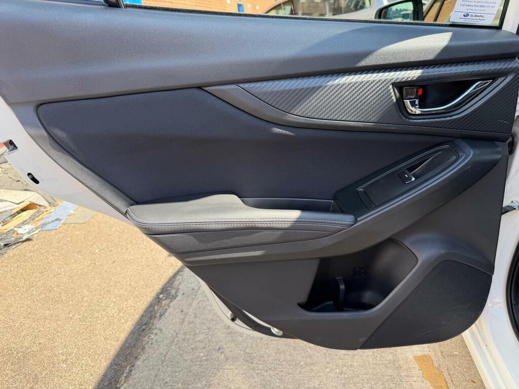 Subaru Impreza 1.6I Se Lineartronic Blue #28