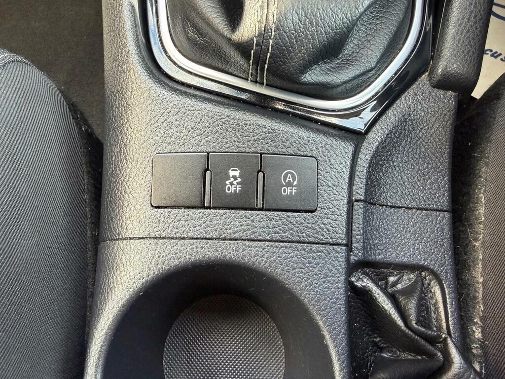 Toyota Auris 1.6 D-4d Icon Brown #42