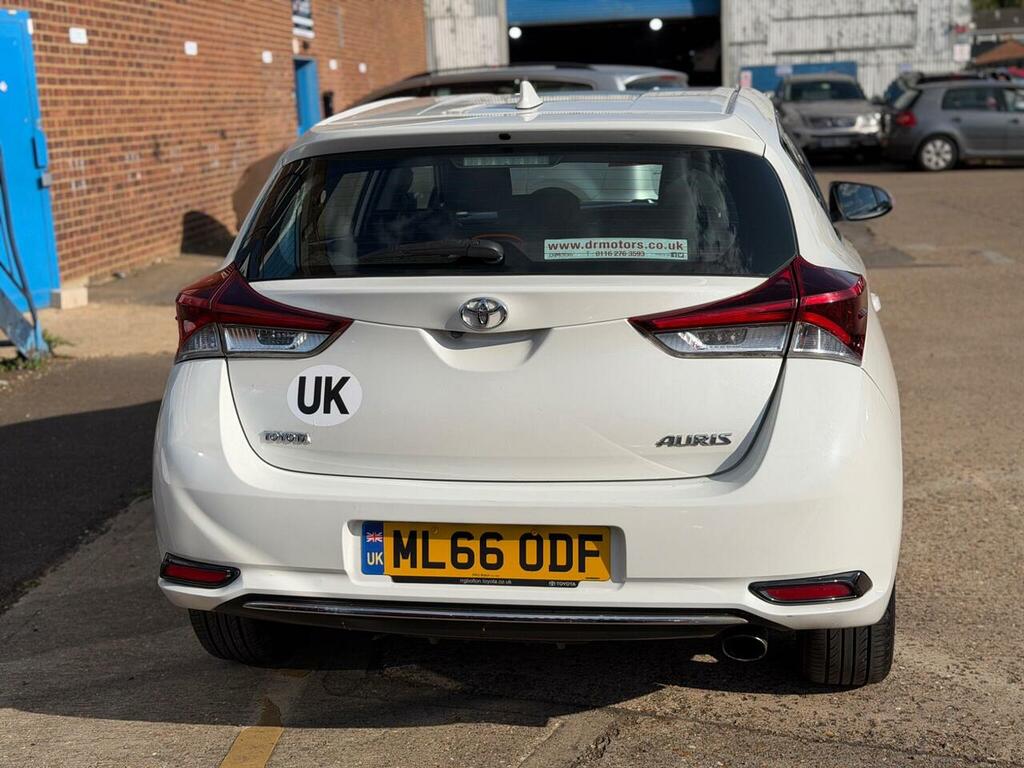 Toyota Auris 1.2 Vvt-i Icon Euro 6 Ss White #5