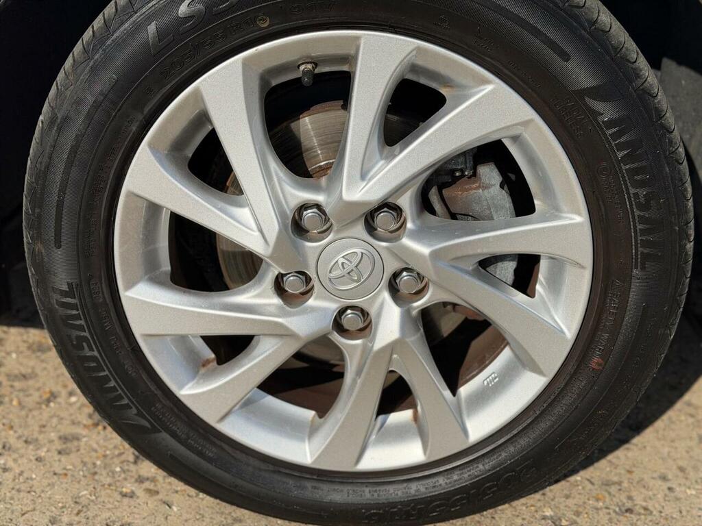 Toyota Auris 1.6 D-4d Icon Brown #50